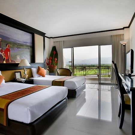 Royal Hills Golf Resort & Spa Nakhon Nayok Exteriér fotografie