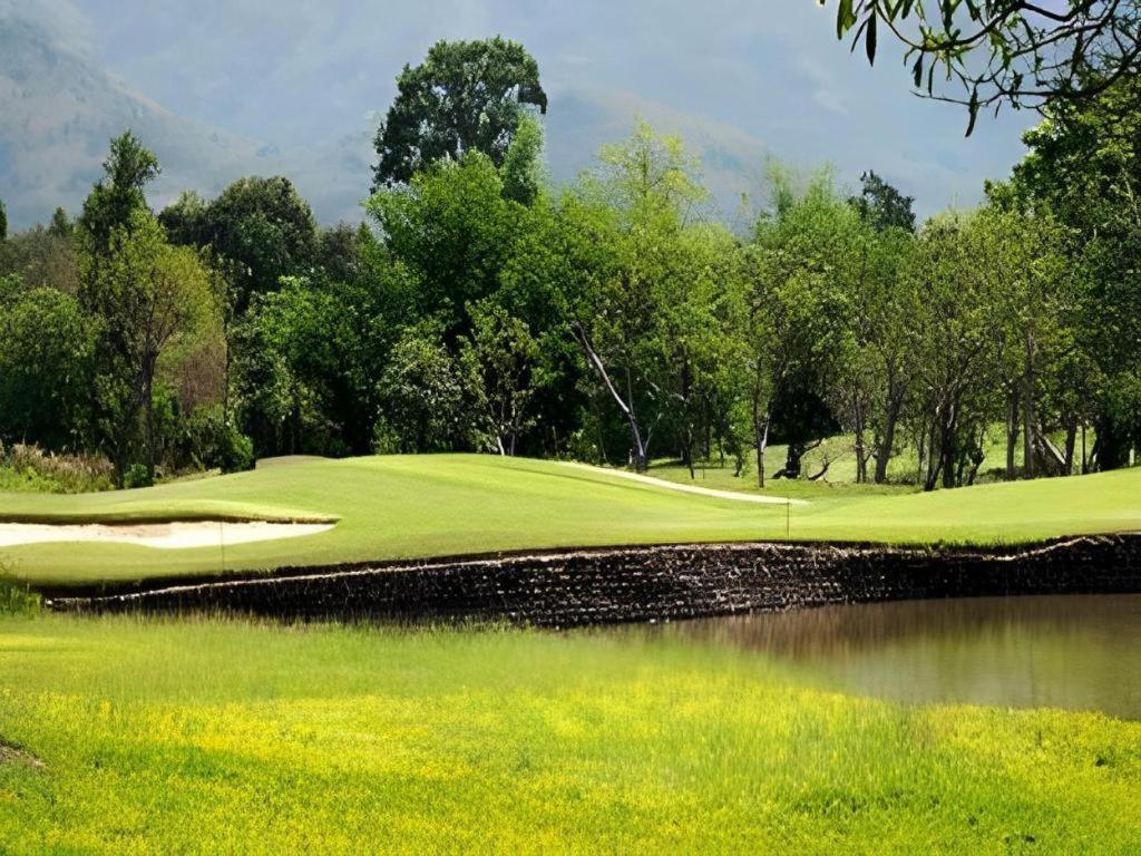 Royal Hills Golf Resort & Spa Nakhon Nayok Exteriér fotografie