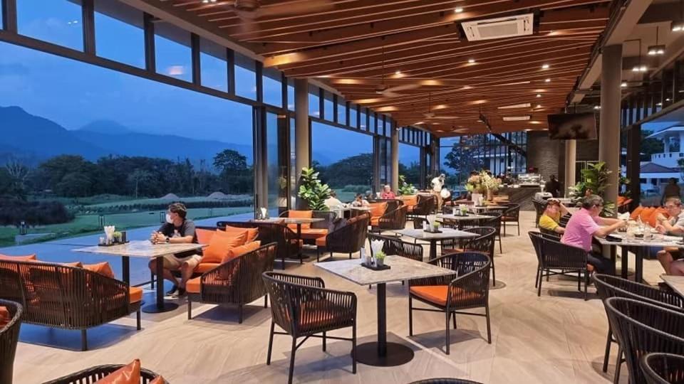 Royal Hills Golf Resort & Spa Nakhon Nayok Exteriér fotografie